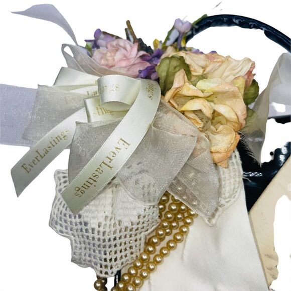 Kwill Club Meeting 1938 Gift Purse with Gloves - Picture 3 of 15